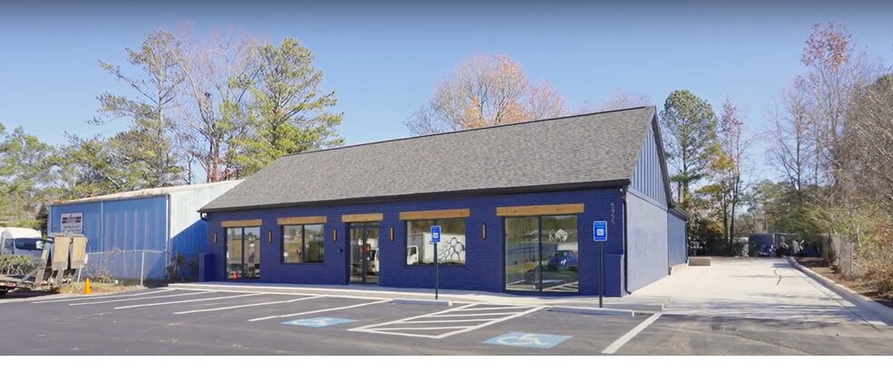 5955 Atlanta Hwy, Alpharetta, GA à vendre - Photo de l’immeuble – Image 1 sur 7