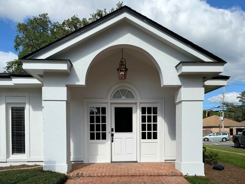 416 Gordon Ave, Thomasville, GA à louer - Photo de l’immeuble – Image 2 sur 17