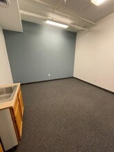 91 N Saginaw St, Pontiac, MI à louer Photo intérieure– Image 1 sur 4