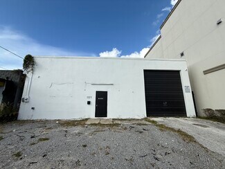 Plus de détails pour 1717 W Kennedy Blvd, Tampa, FL - Industriel/Logistique à vendre