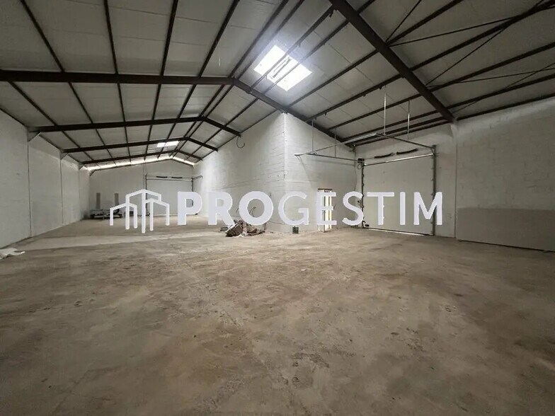 Local d’activités dans Saint-Apollinaire à louer - Photo intérieure – Image 3 sur 7