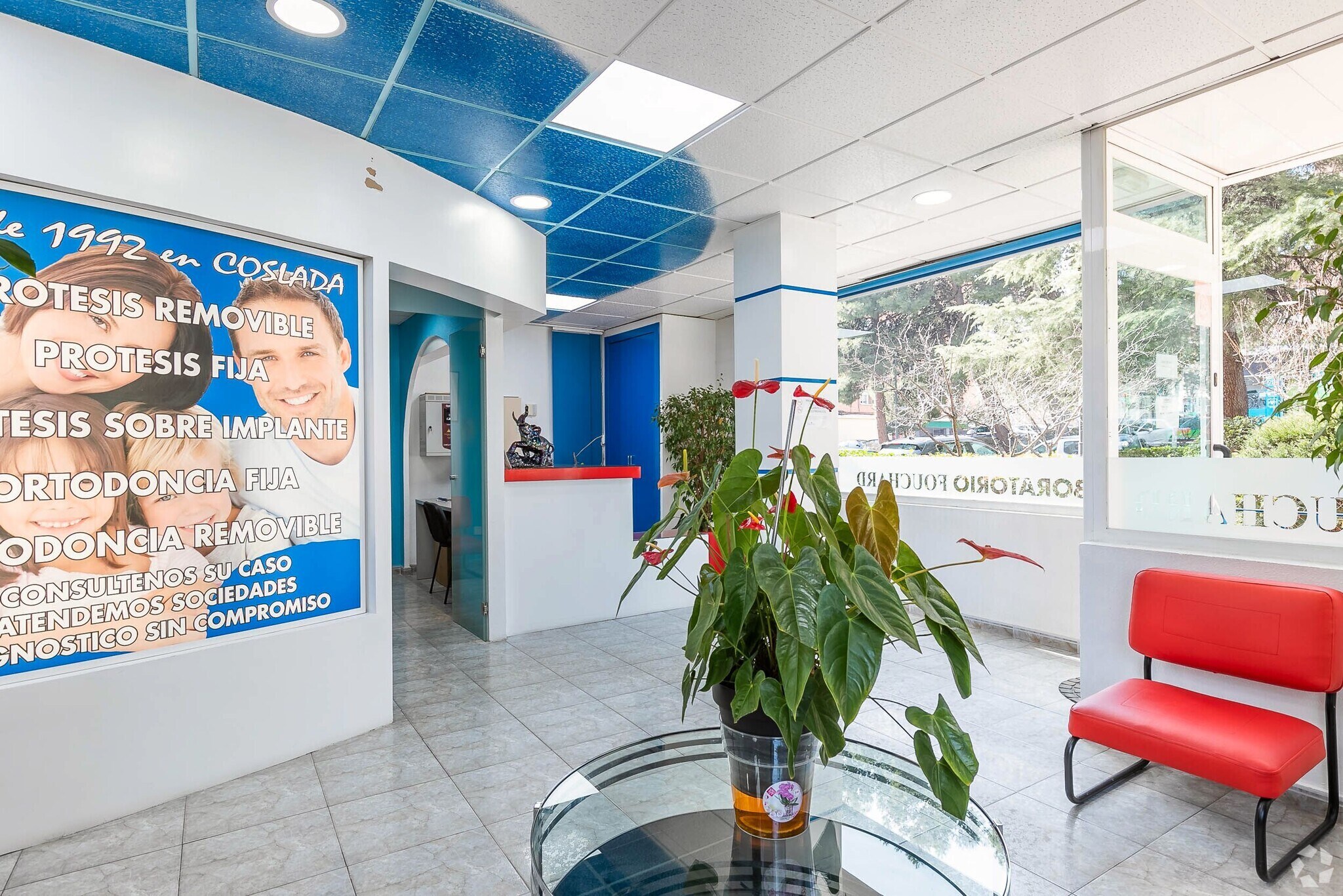 Local commercial dans Coslada, Madrid à louer Photo intérieure– Image 1 sur 26