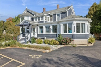 Plus de détails pour 320 E Main St, Barrington, IL - Bureau à vendre