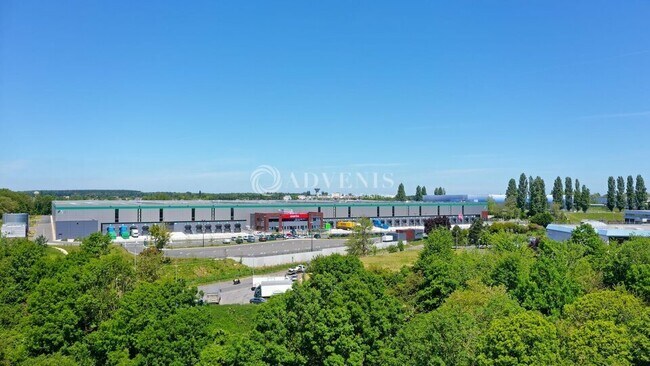 Plus de détails pour Industriel/Logistique à louer