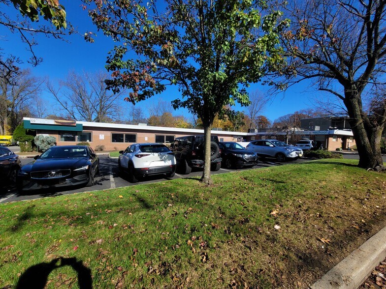 24 Booker St, Westwood, NJ à louer - Photo de l’immeuble – Image 3 sur 7