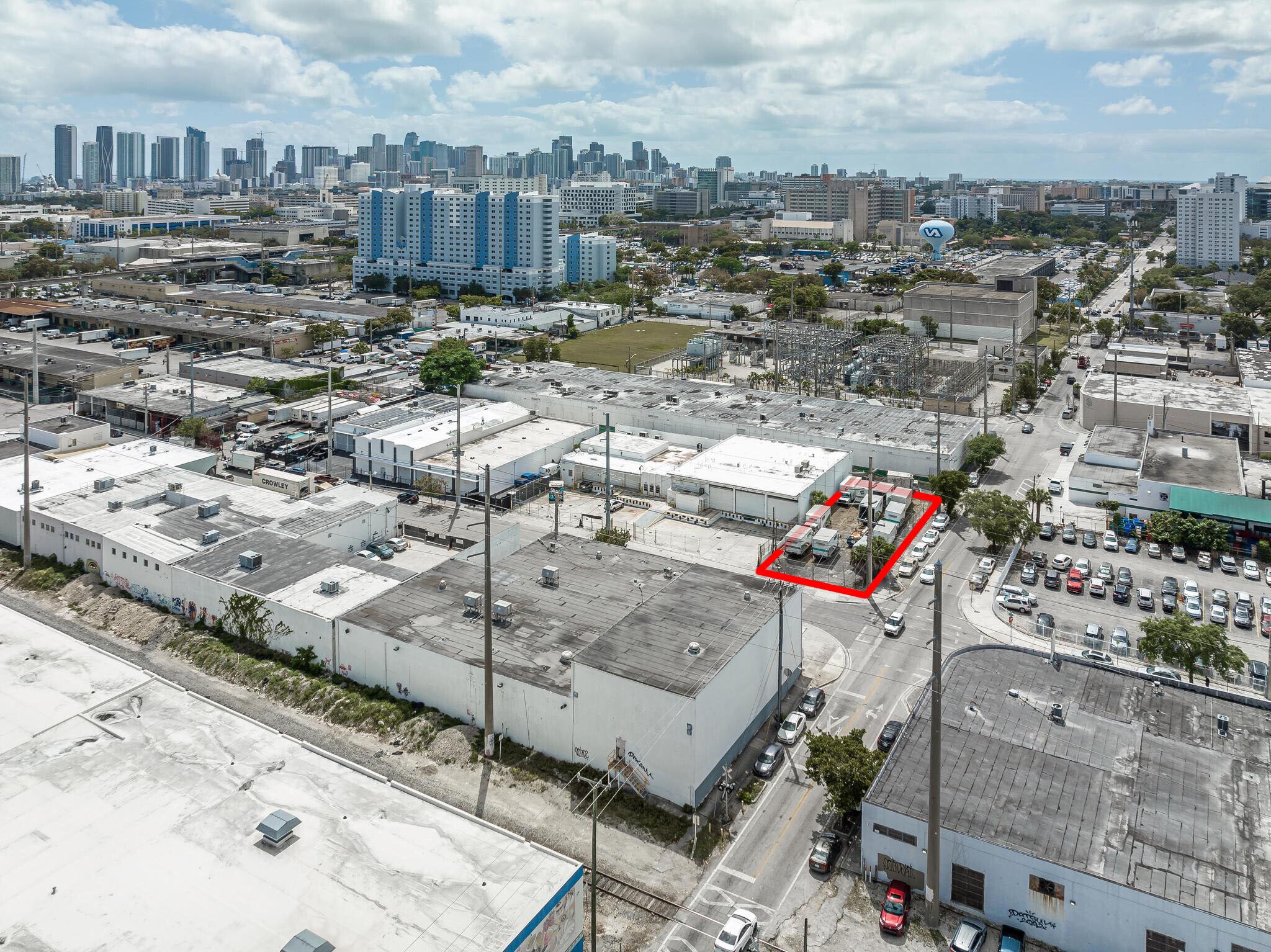 1390 NW 22nd St, Miami, FL à louer Photo principale– Image 1 sur 5