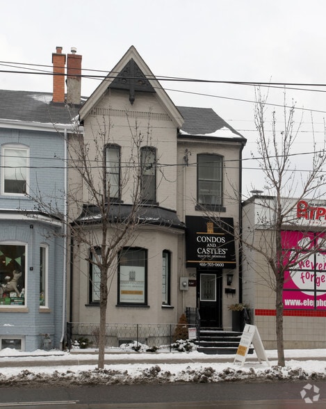 842 King St W, Toronto, ON à louer - Photo principale – Image 1 sur 2