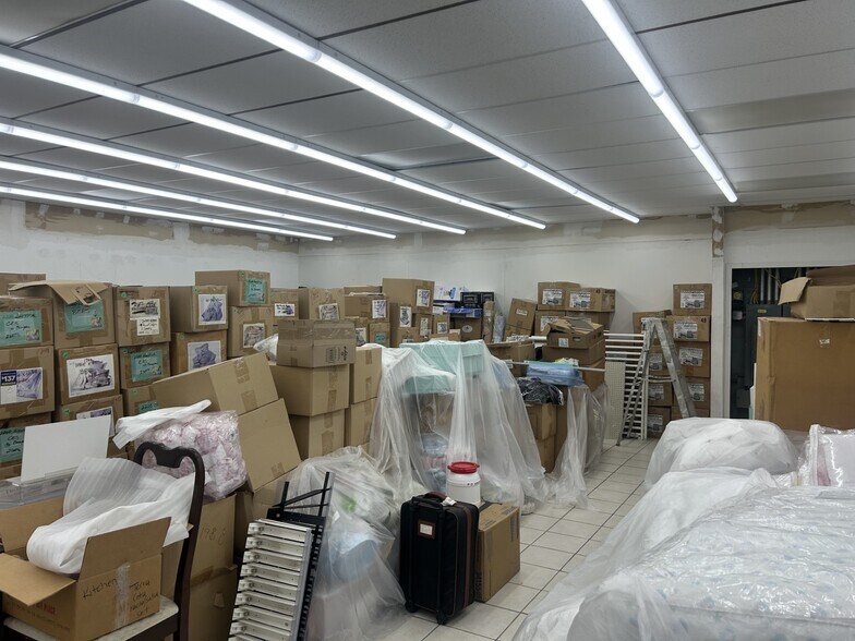 310 W Union Ave, Bound Brook, NJ à louer - Photo de l’immeuble – Image 2 sur 5