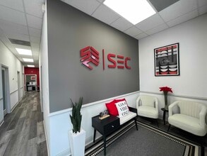 4486 Commerce Dr, Buford, GA à louer Photo intérieure– Image 2 sur 17