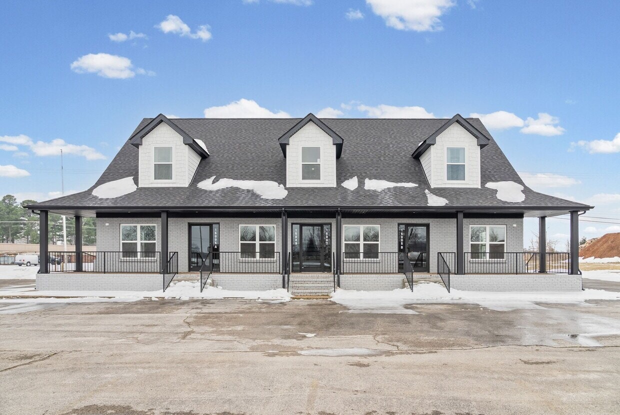 15005 Fort Campbell Blvd, Oak Grove, KY à louer Photo intérieure– Image 1 sur 9