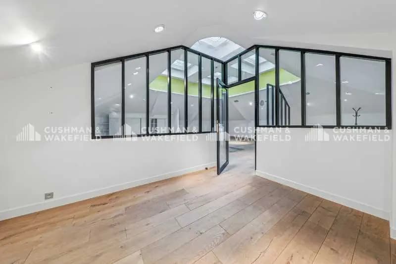 48 Rue De La Bienfaisance, Paris à louer - Photo de l’immeuble – Image 3 sur 14
