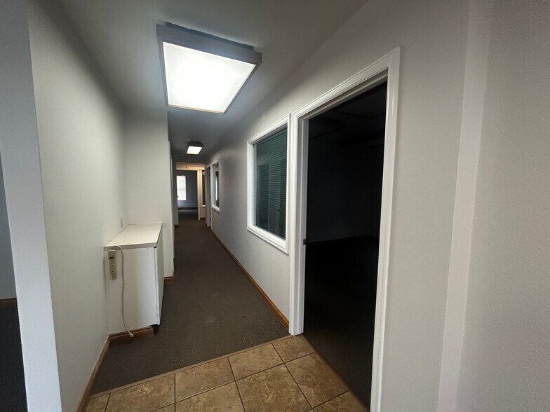 1950 Aspen Cir, Pueblo, CO à louer - Photo de l’immeuble – Image 3 sur 14