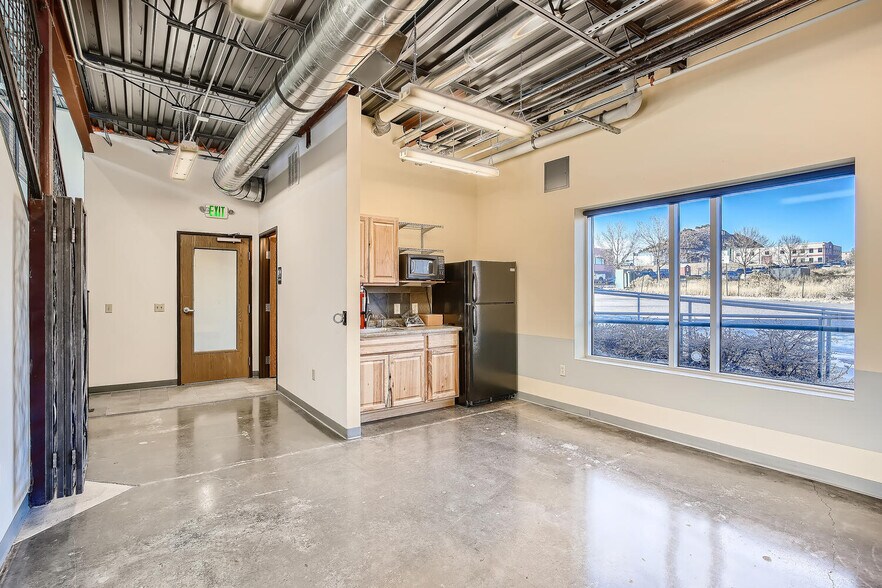 1211 Avery St, Golden, CO à louer - Photo intérieure – Image 2 sur 35