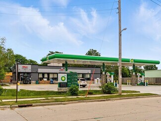 Plus de détails pour 1441 N 26th St, Sheboygan, WI - Local commercial à vendre