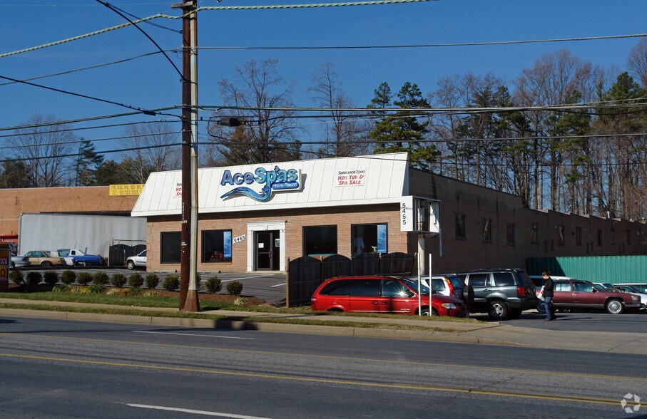 5465 Randolph Rd, Rockville, MD à louer - Photo de l’immeuble – Image 2 sur 10