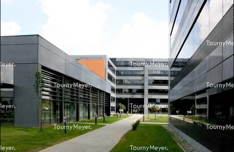 Bureau dans Toulouse à louer - Photo de l’immeuble – Image 3 sur 11