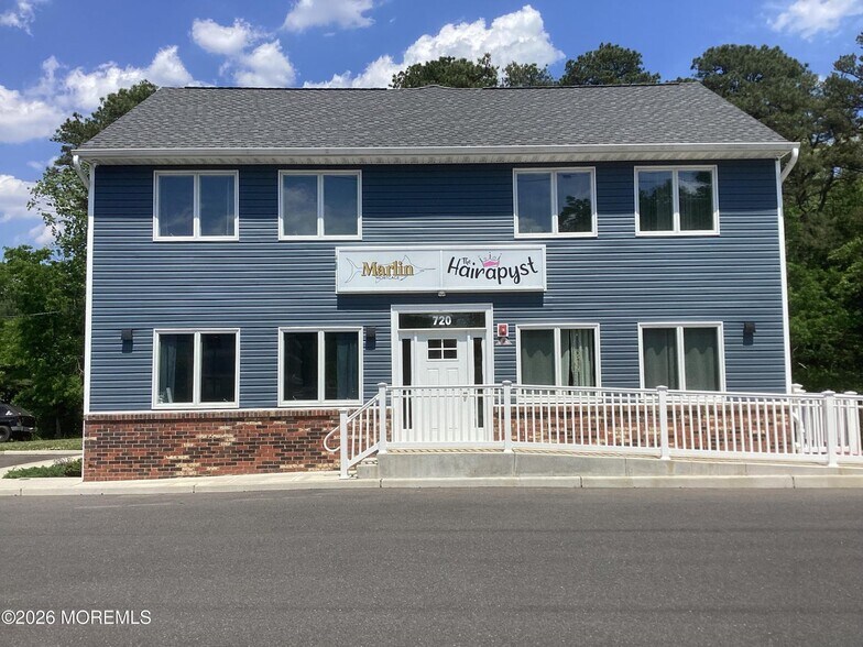 720 Lacey Rd, Forked River, NJ à louer - Photo principale – Image 1 sur 2