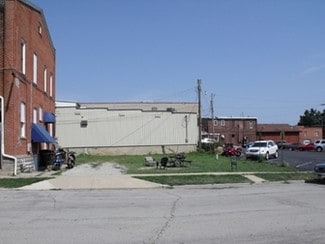 Plus de détails pour 107 S West St, Angola, IN - Terrain à vendre