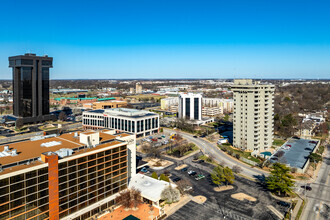 300 John Q. Hammons Pky, Springfield, MO - VUE AÉRIENNE  vue de carte