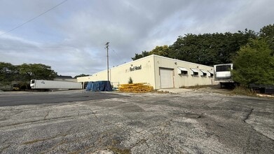1919 E Us Highway 12, Michigan City, IN à louer Photo intérieure– Image 1 sur 8