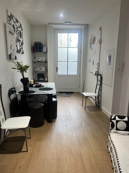 8 Rue Dabadie, Bordeaux à louer - Photo de l’immeuble – Image 2 sur 7