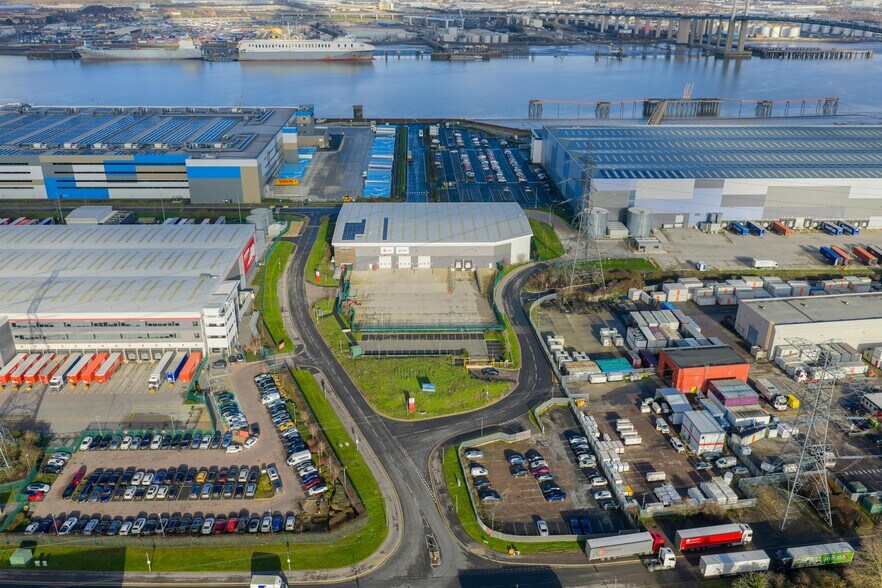 Littlebrook Way, Dartford à louer - Photo de l’immeuble – Image 2 sur 12