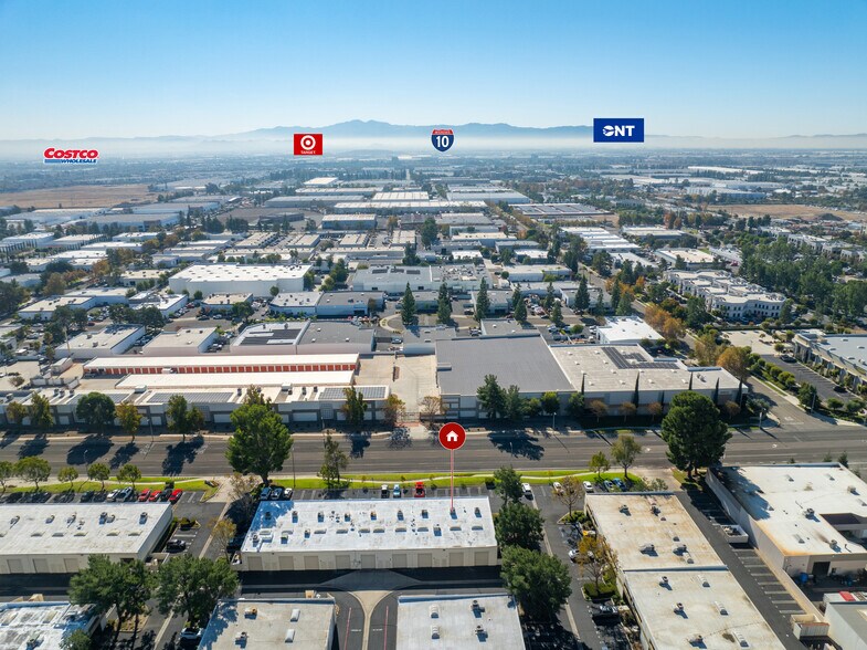 10722 ARROW ROUTE, Rancho Cucamonga, CA à vendre - Photo de l’immeuble – Image 2 sur 21