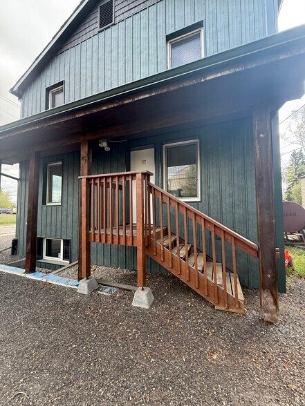 753 7th ave, Fairbanks, AK à louer - Photo de l’immeuble – Image 2 sur 10