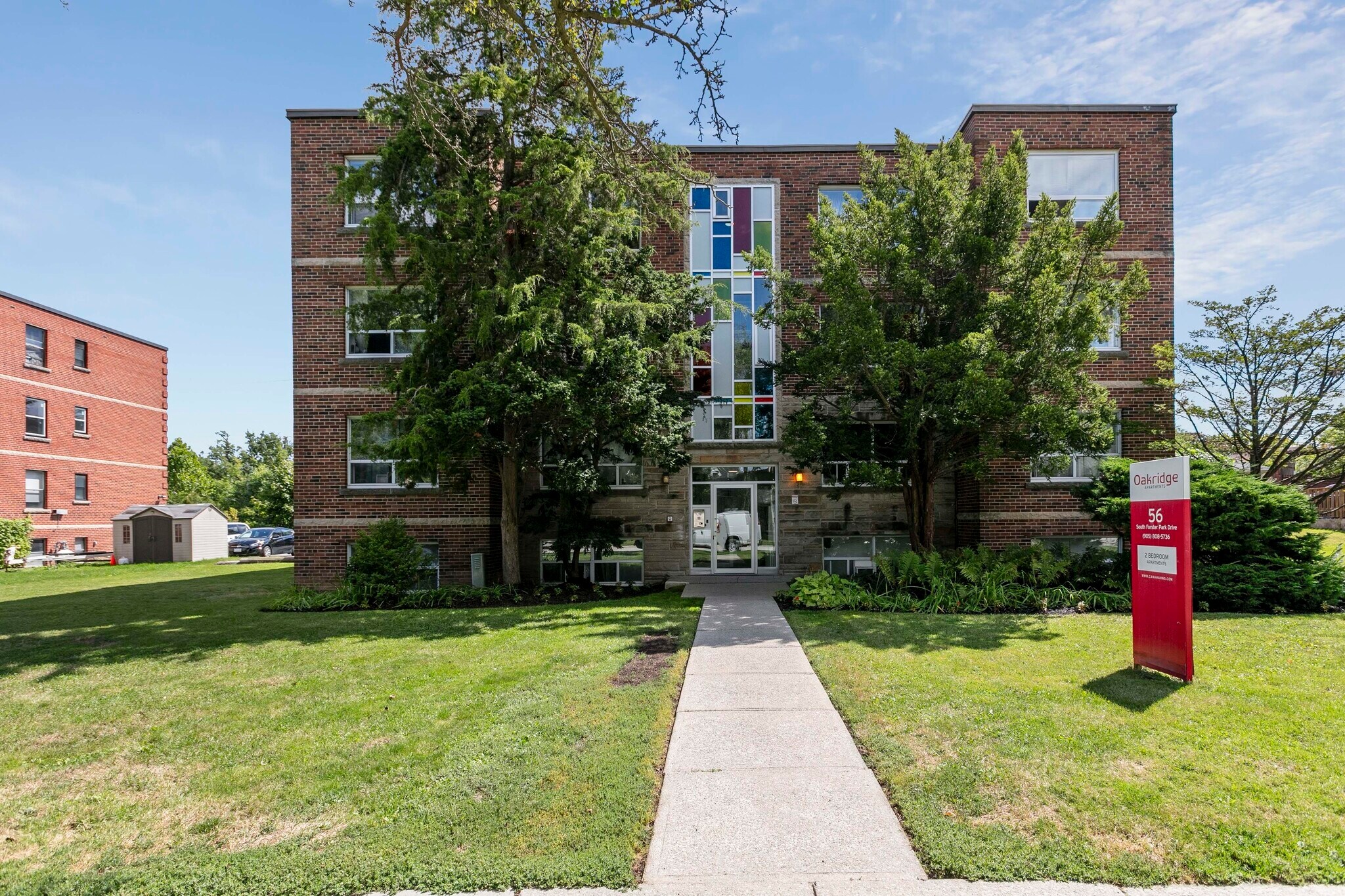 56 S Forster Park Dr, Oakville, ON à vendre Photo de l’immeuble– Image 1 sur 4