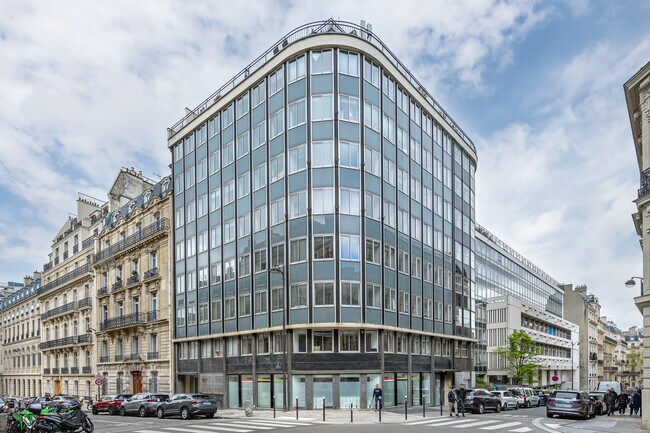 Plus de détails pour 43 Rue De Naples, Paris - Bureau à louer