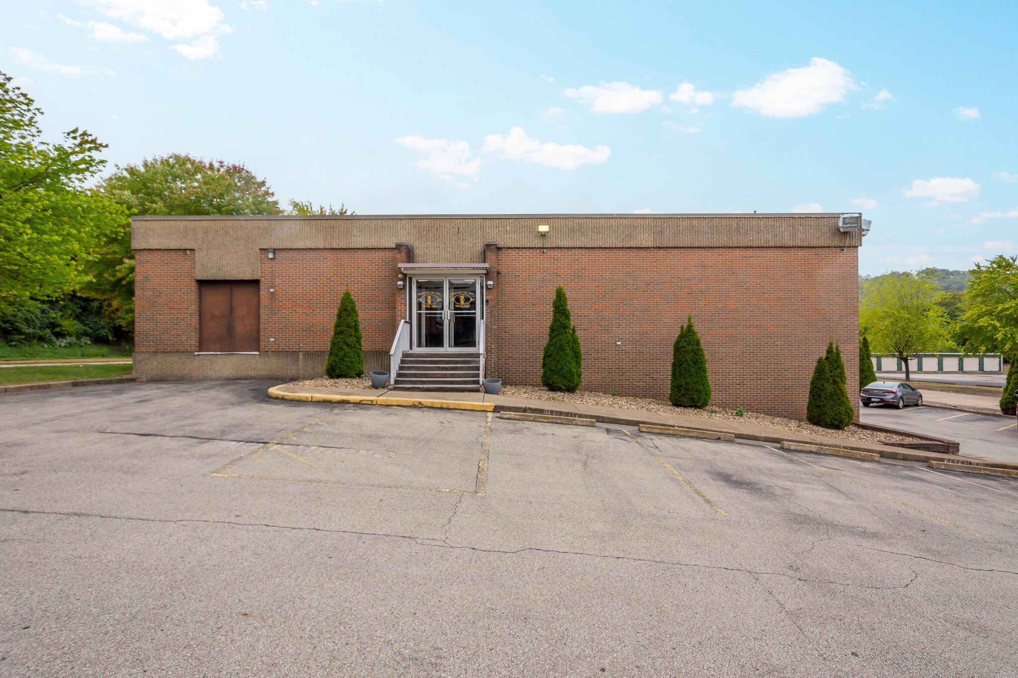 15 Eastgate, Monessen, PA à vendre Photo principale– Image 1 sur 12