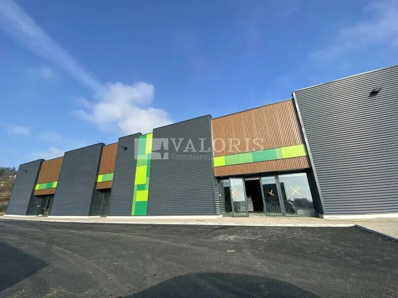 Local commercial dans Anse à louer - Photo de l’immeuble – Image 1 sur 6