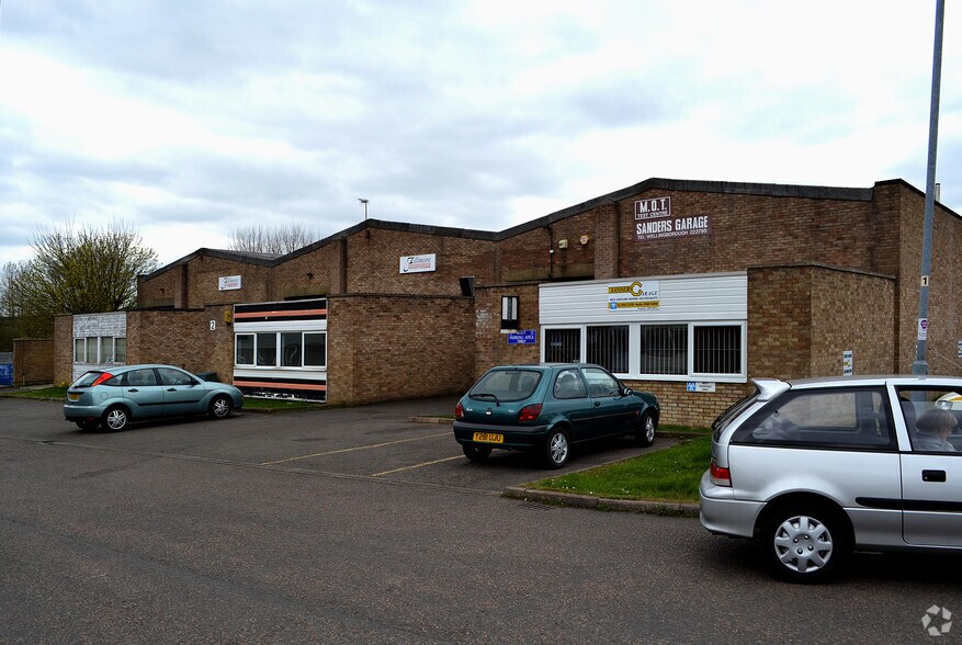 Sanders Clos, Wellingborough à louer - Photo principale – Image 1 sur 4
