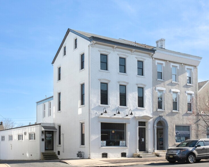 1122 W Hamilton St, Allentown, PA à louer - Photo de l’immeuble – Image 1 sur 12