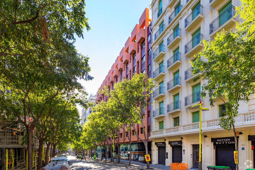 Carrer de Tuset, 5, Barcelone, Barcelona à louer - Photo de l’immeuble – Image 2 sur 4