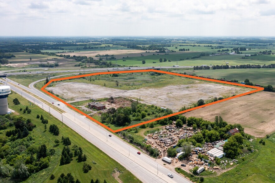 685598-685606 2 Hwy, Woodstock, ON à vendre - Photo de l’immeuble – Image 2 sur 5