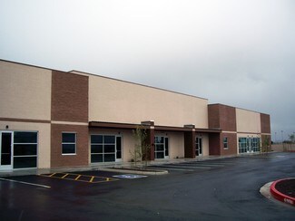 Plus de détails pour 961 N Eliseo C Felix Jr Way, Avondale, AZ - Industriel/Logistique à louer