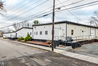 Plus de détails pour 131 Fisher St, Franklin, MA - Industriel/Logistique à louer