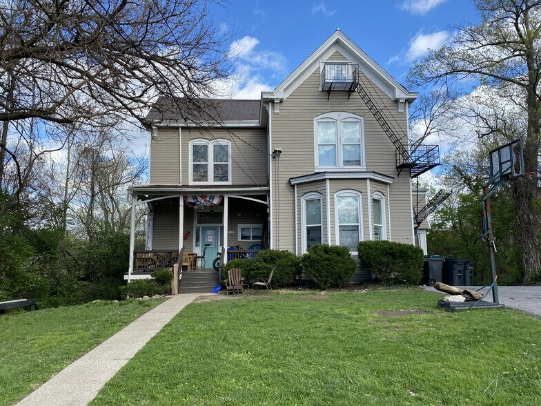 2604 Eden Ave, Cincinnati, OH à vendre - Photo principale – Image 1 sur 2
