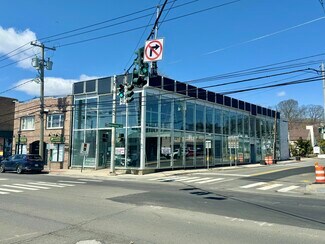 Plus de détails pour 115 E Main St, Smithtown, NY - Local commercial à vendre