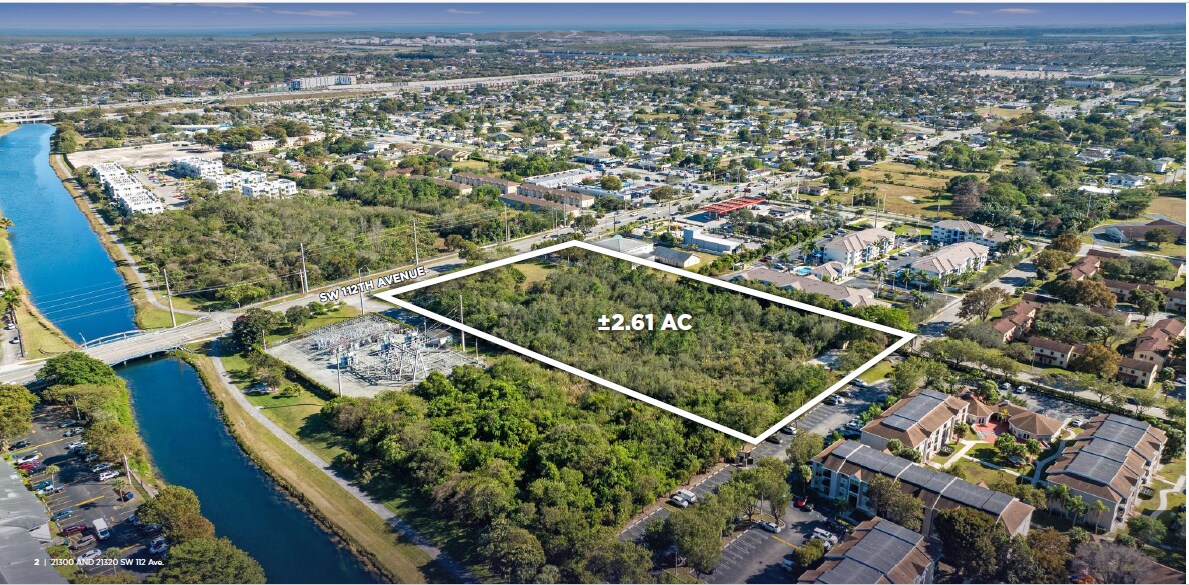 21320 SW 112th Ave, Miami, FL à vendre Photo principale– Image 1 sur 8