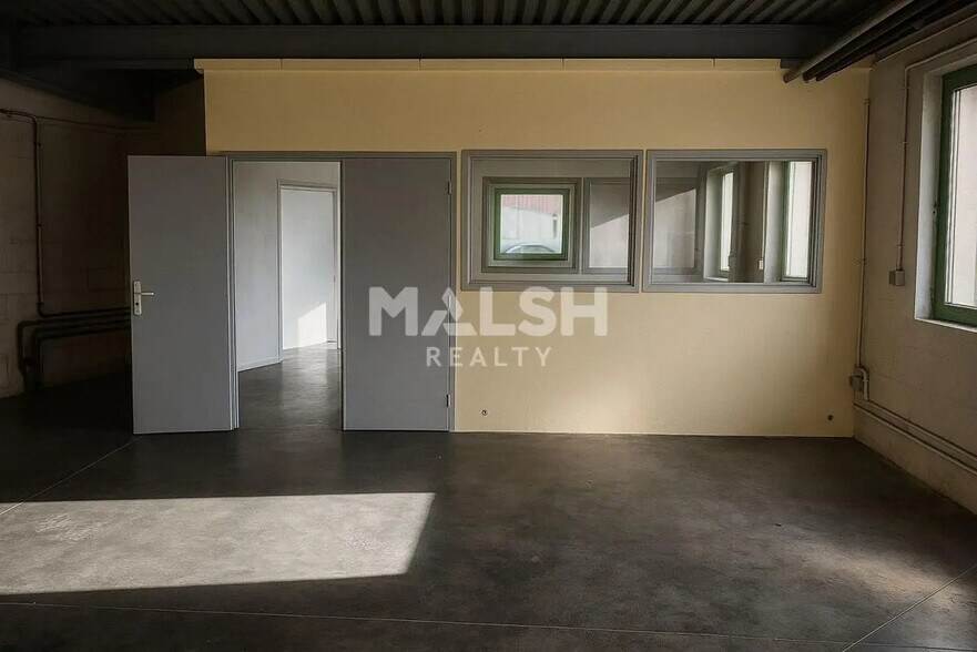 Local d’activités dans Grézieu-la-Varenne à louer - Photo intérieure – Image 3 sur 5