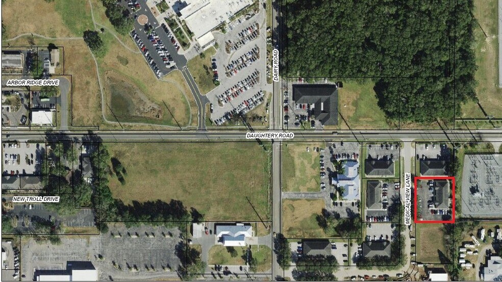 6936 Medical View Ln, Zephyrhills, FL à louer - Photo de l’immeuble – Image 2 sur 67