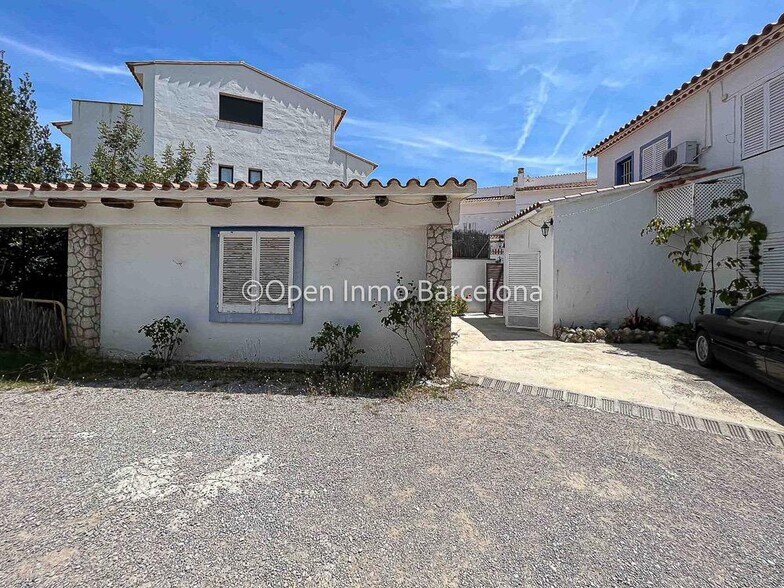 Local commercial dans Sant Pere de Ribes, Barcelona à vendre - Photo de l’immeuble – Image 2 sur 21