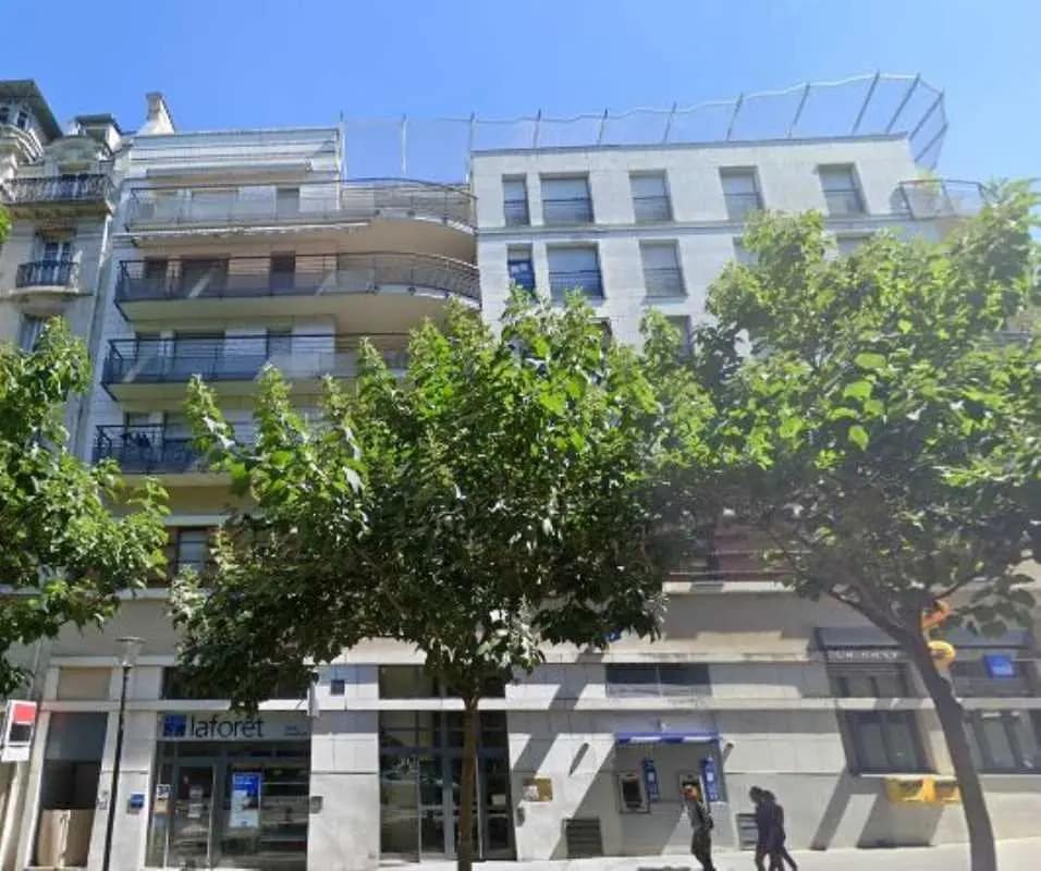 Bureau dans Paris à louer Photo de l’immeuble– Image 1 sur 13