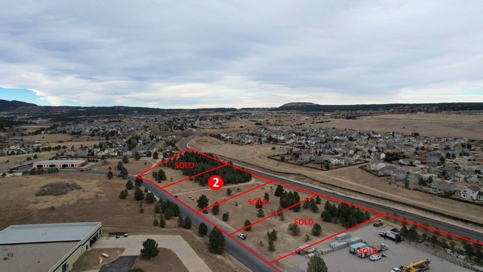 836 Synthes Ave, Monument, CO à vendre - Photo de l’immeuble – Image 2 sur 3