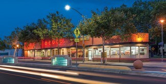 Plus de détails pour 2100-2110 Del Paso Blvd, Sacramento, CA - Local commercial à louer