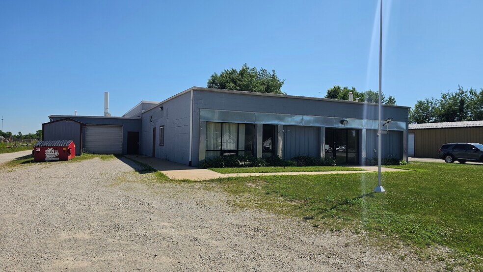 2008 Ohio St, La Porte, IN à vendre - Photo principale – Image 1 sur 20