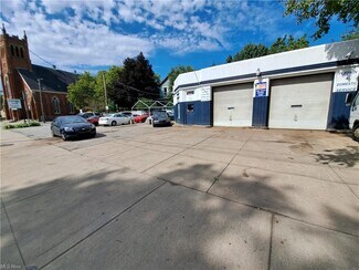 Plus de détails pour 2884 Scranton Rd, Cleveland, OH - Local commercial à vendre