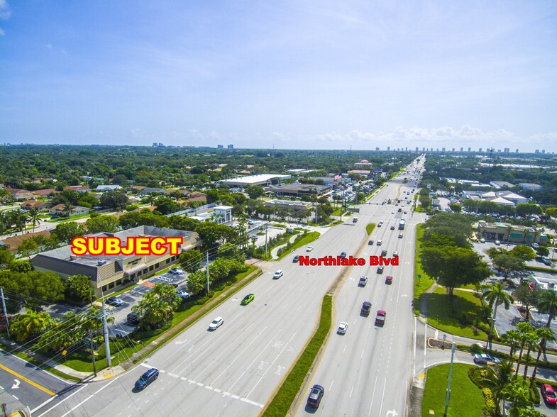 3889 Northlake Blvd, Palm Beach Gardens, FL à vendre - Photo de l’immeuble – Image 3 sur 7